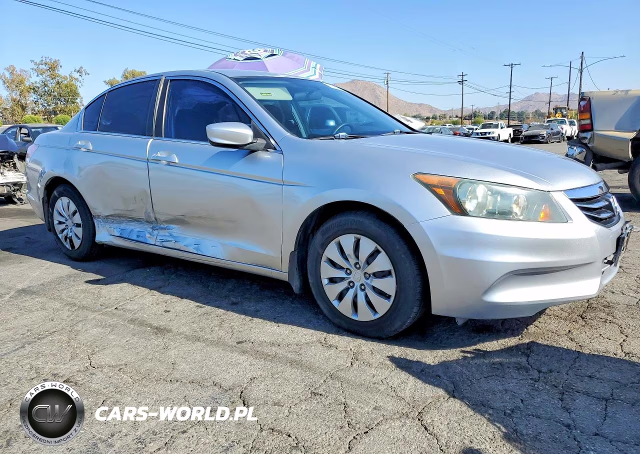2011 Honda Accord Lx VIN:1HGCP2F3XBA013679 - 4