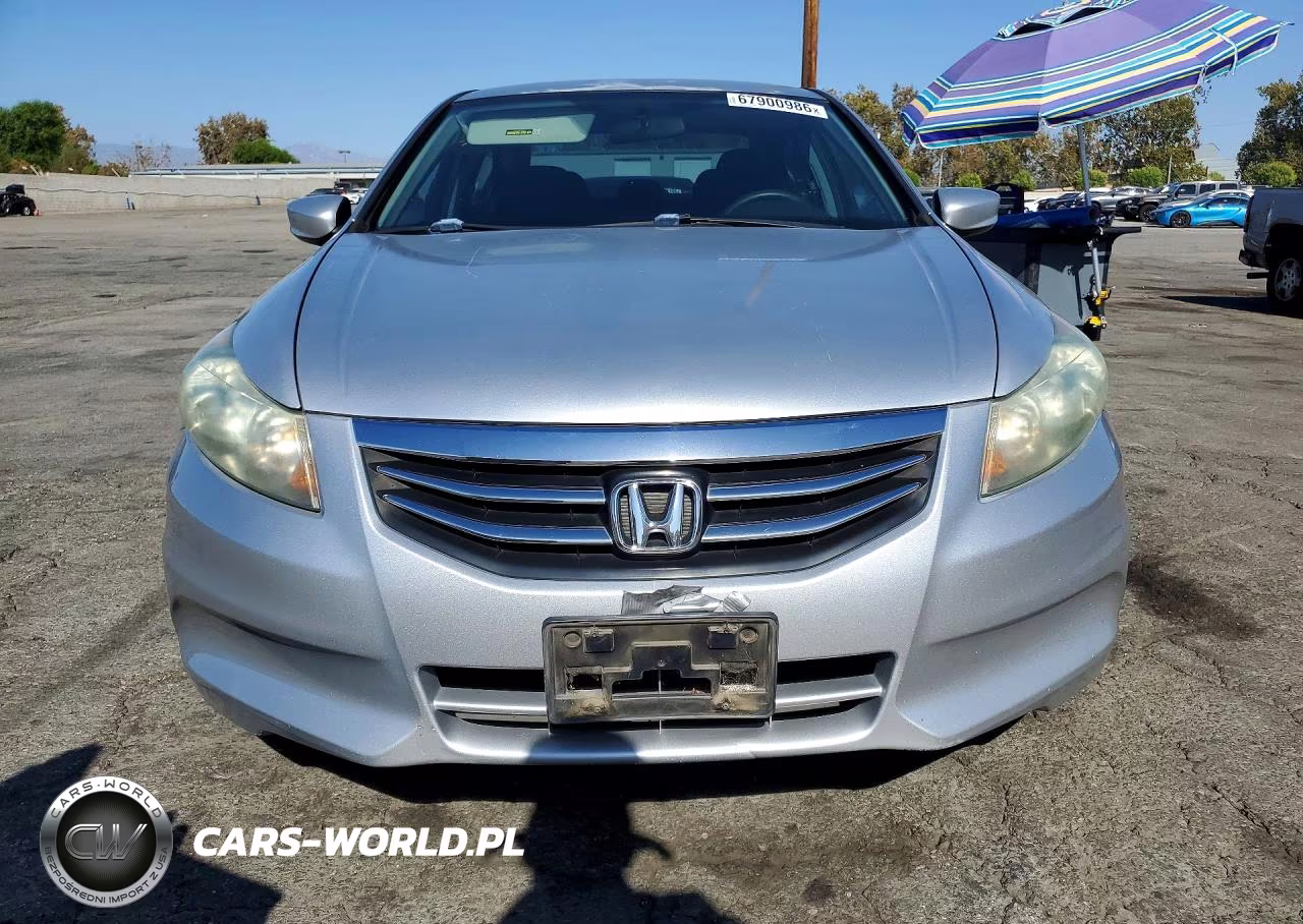 2011 Honda Accord Lx VIN:1HGCP2F3XBA013679 - 5