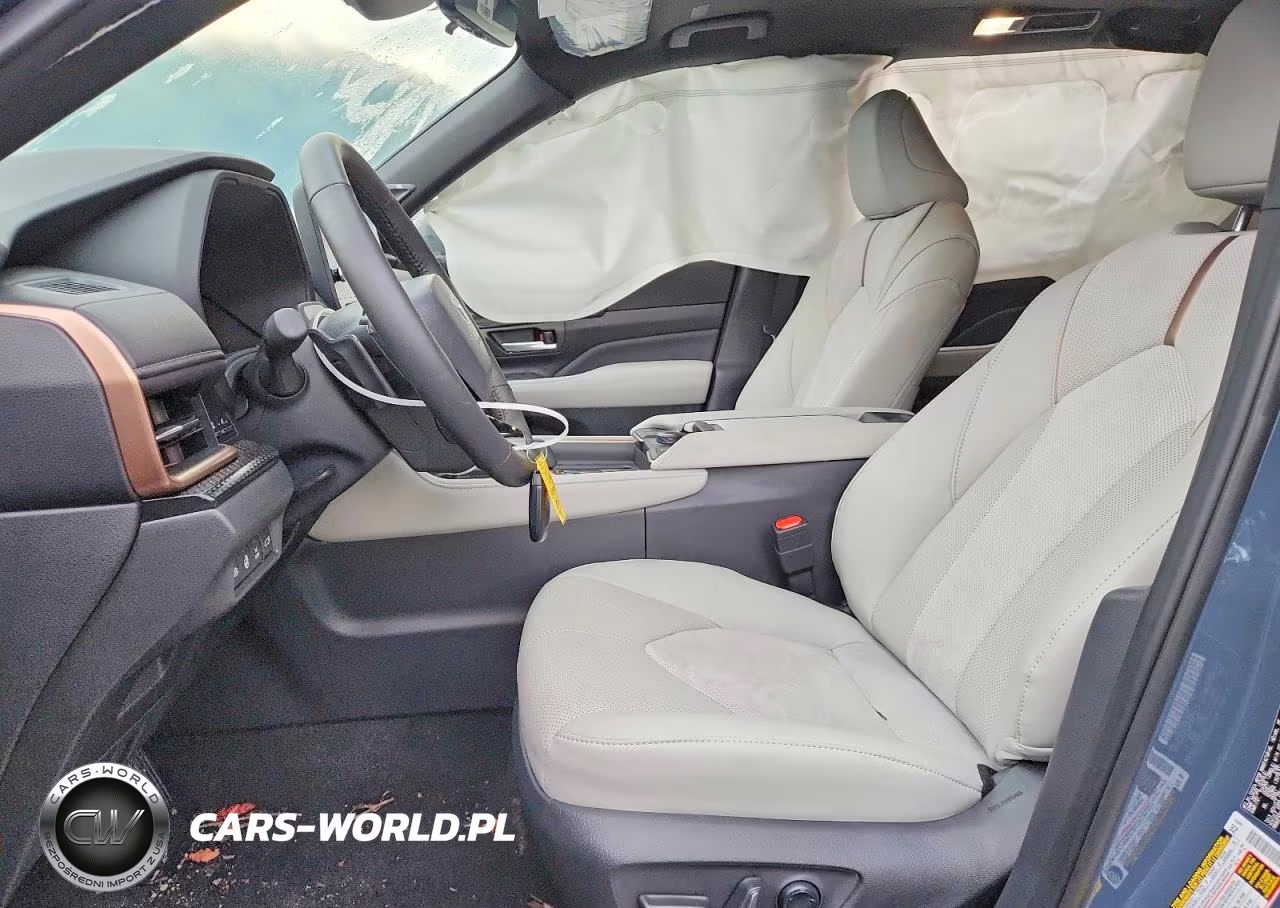 2026 Toyota Grand Highlander Limited VIN:5TDADAB5XTS028199 - 7