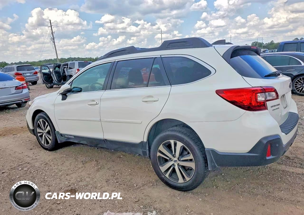 2018 Subaru Outback 2.5I Limited VIN:4S4BSANC7J3352600 - 2