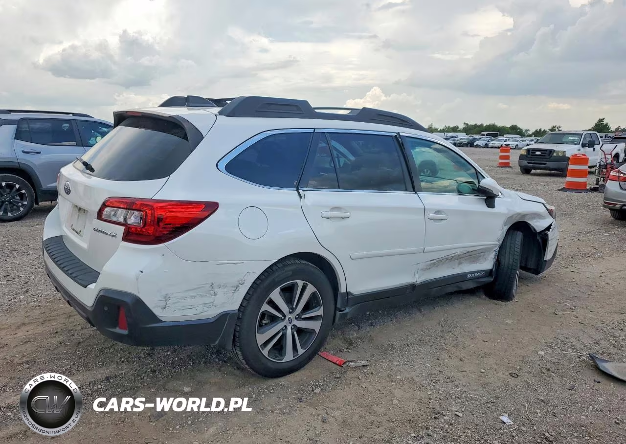 2018 Subaru Outback 2.5I Limited VIN:4S4BSANC7J3352600 - 3