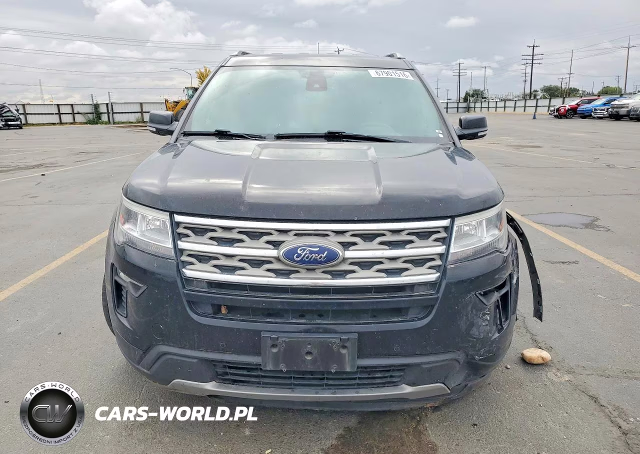 2018 Ford Explorer Xlt VIN:1FM5K8D86JGB57504 - 5