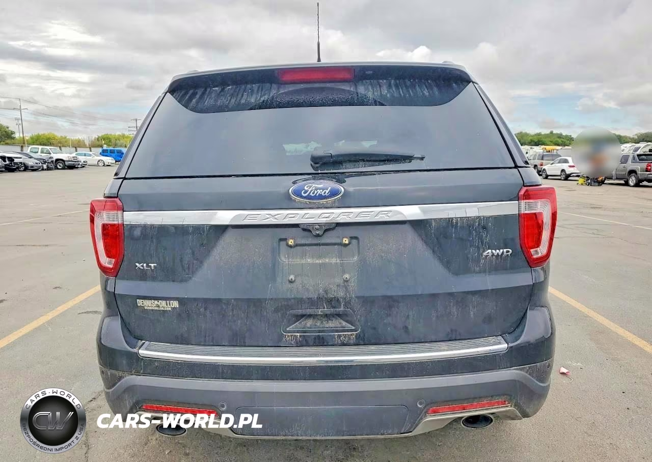 2018 Ford Explorer Xlt VIN:1FM5K8D86JGB57504 - 6