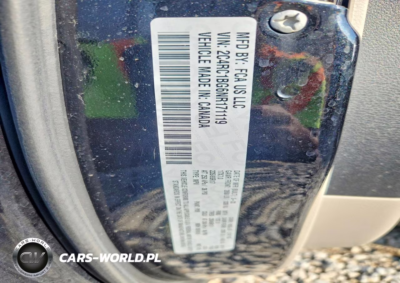 2022 Chrysler Pacifica Touring L VIN:2C4RC1BG6NR171119 - 13
