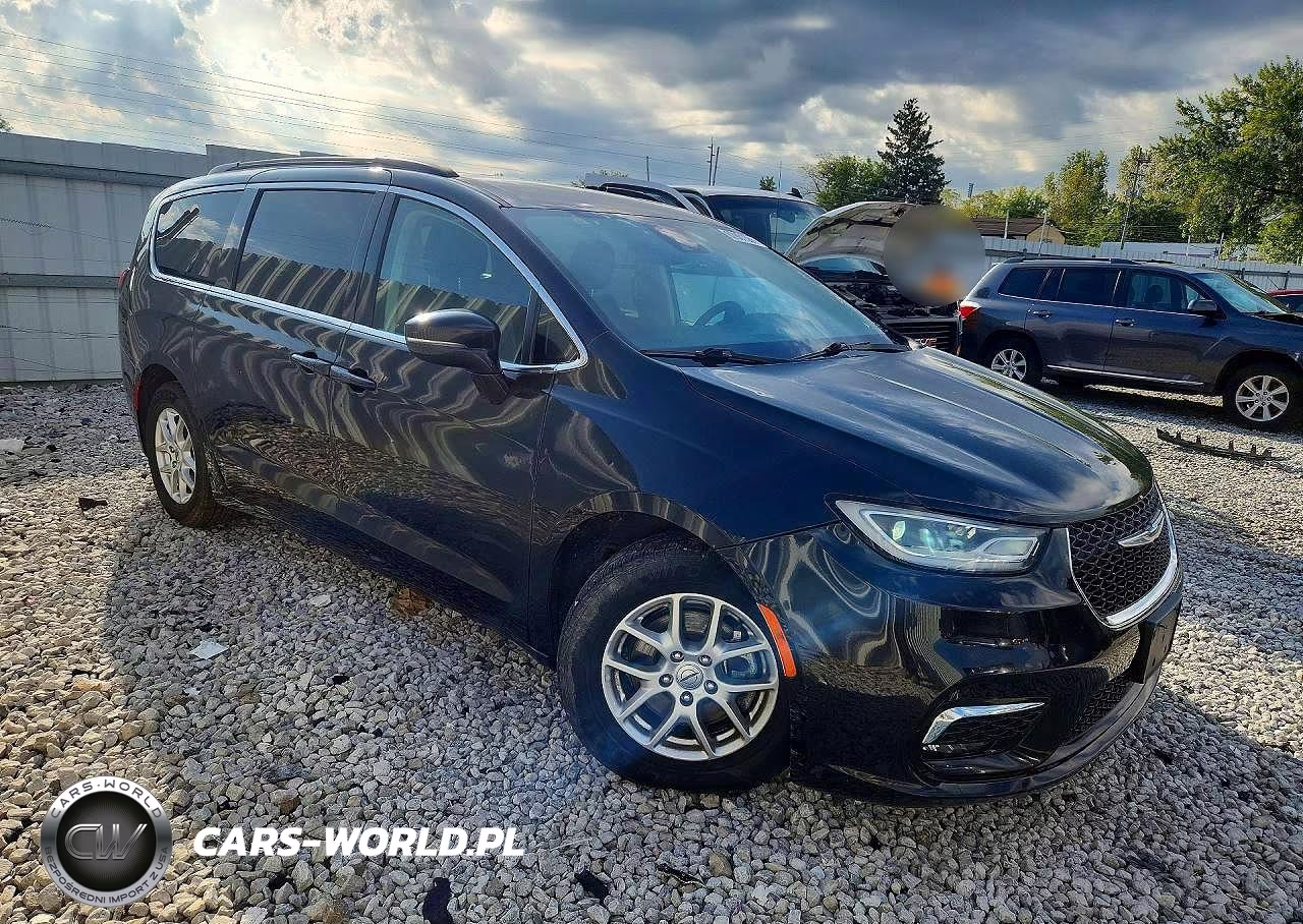 2022 Chrysler Pacifica Touring L VIN:2C4RC1BG6NR171119 - 4