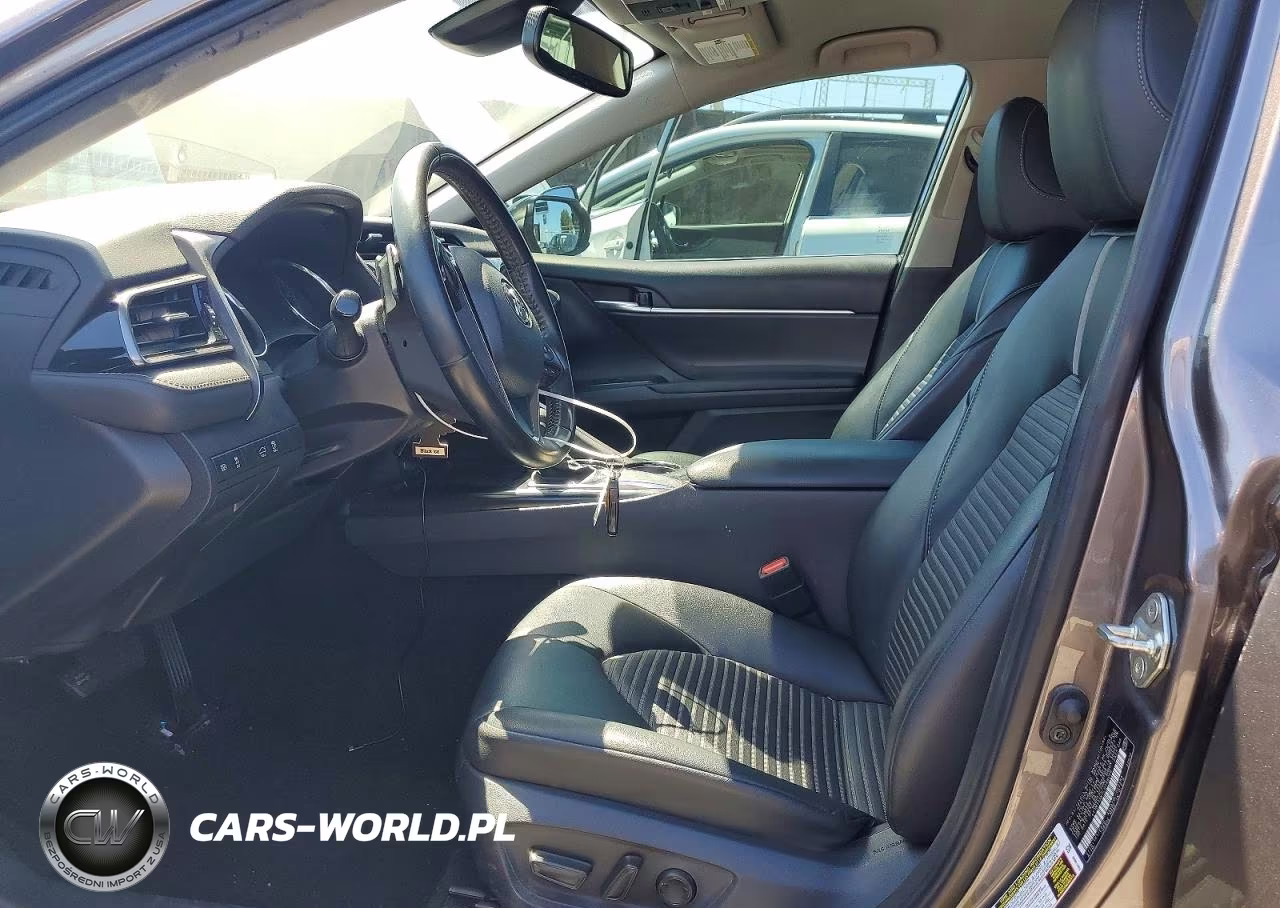 2020 Toyota Camry Se VIN:4T1M11AK7LU398806 - 7