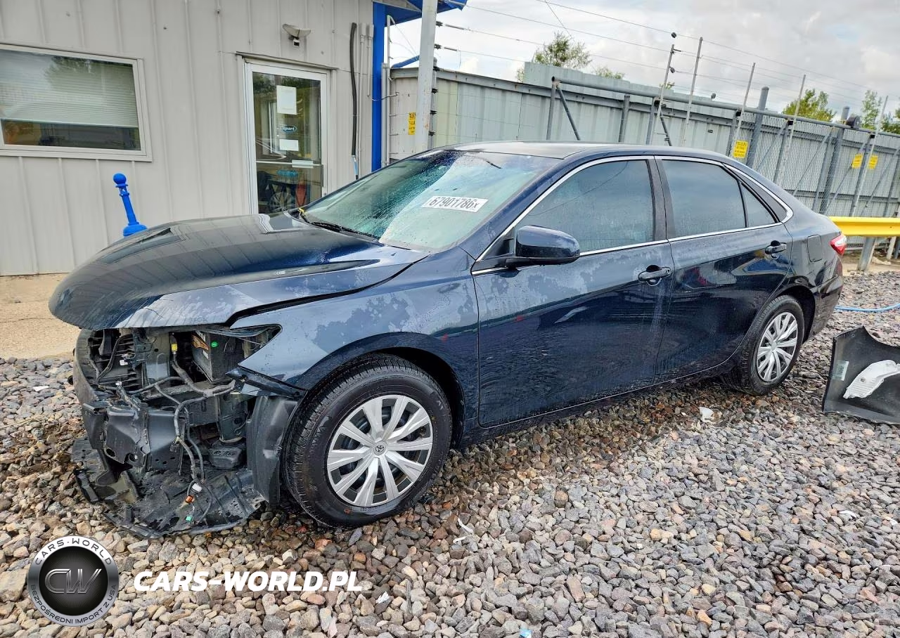 2016 Toyota Camry Le VIN:4T1BF1FK3GU251972 - 1