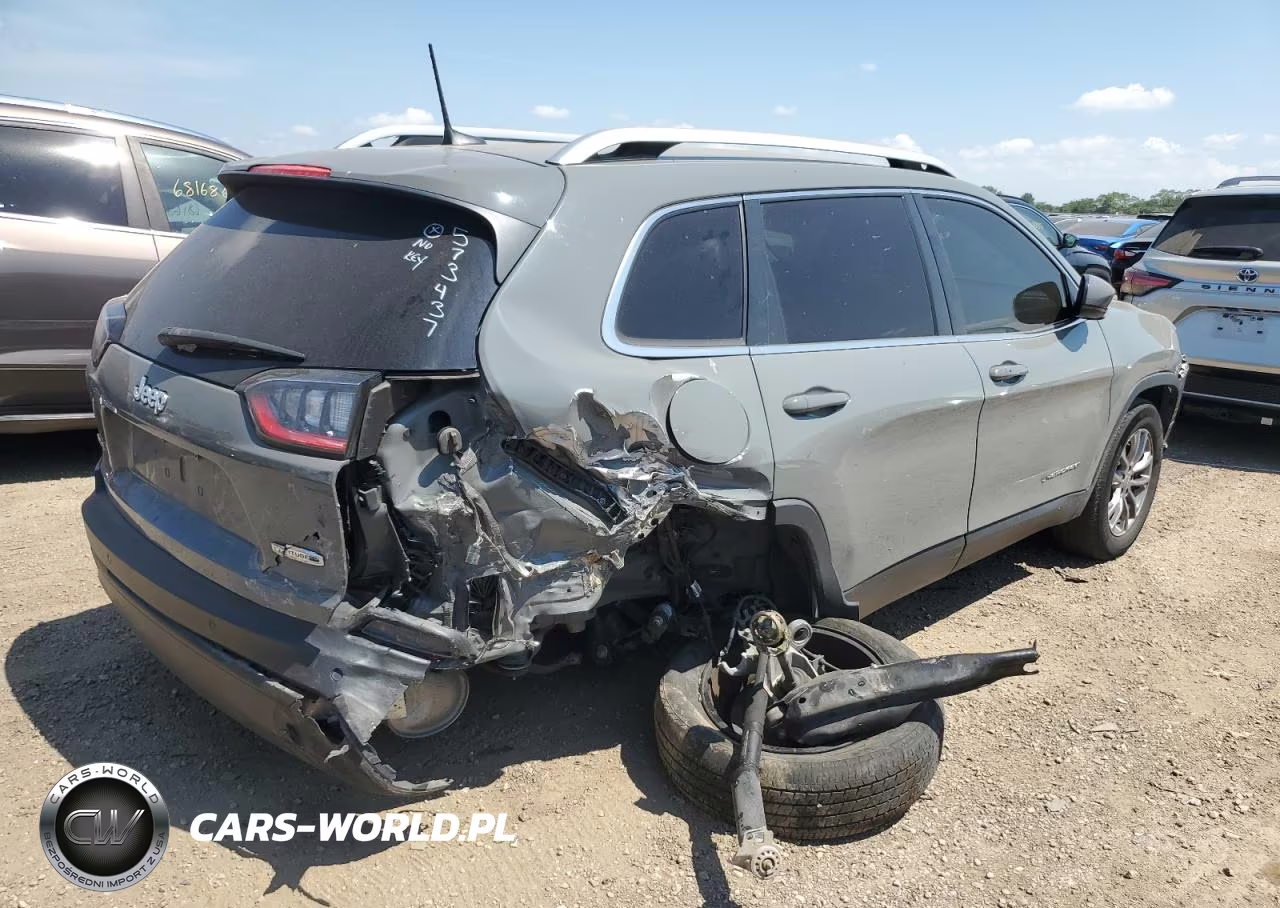 2020 Jeep Cherokee Latitude Plus VIN:1C4PJMLB1LD573437 - 3