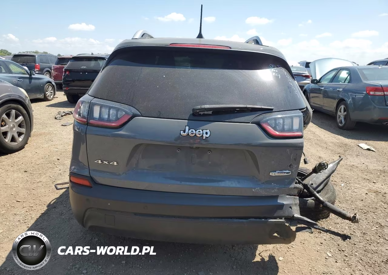 2020 Jeep Cherokee Latitude Plus VIN:1C4PJMLB1LD573437 - 6