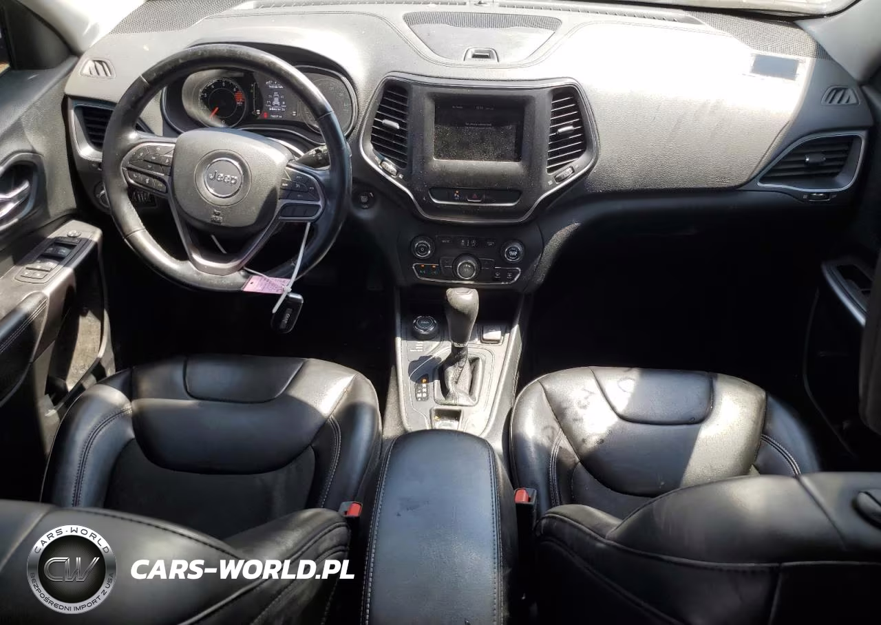 2020 Jeep Cherokee Latitude Plus VIN:1C4PJMLB1LD573437 - 8