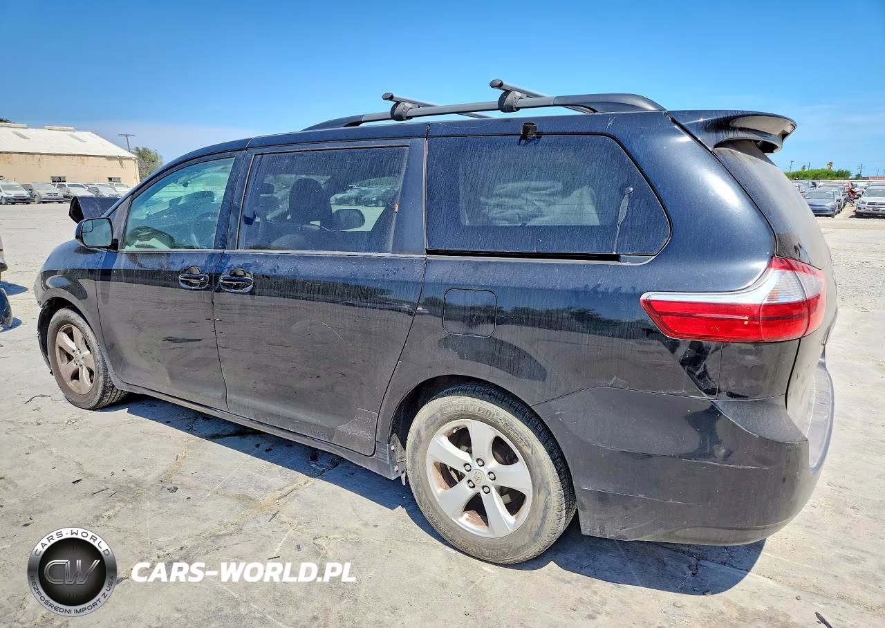 2015 Toyota Sienna Le VIN:5TDKK3DC1FS563217 - 2