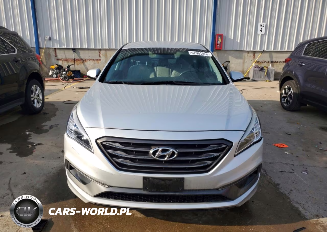 2015 Hyundai Sonata Sport VIN:5NPE34AF5FH021770 - 5