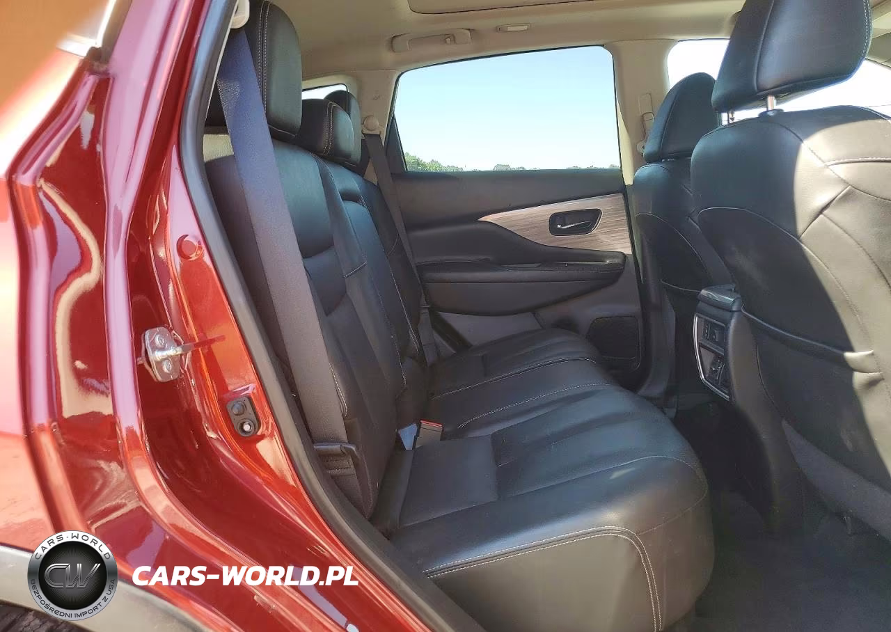 2018 Nissan Murano Platinum VIN:5N1AZ2MH5JN176306 - 10