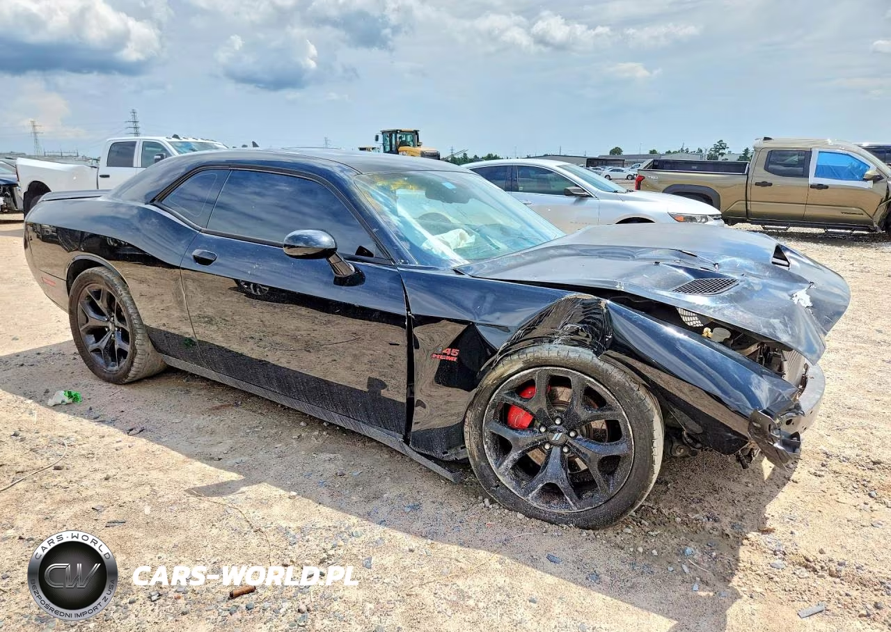 2015 Dodge Challenger Sxt Plus VIN:2C3CDZBT4FH740575 - 4