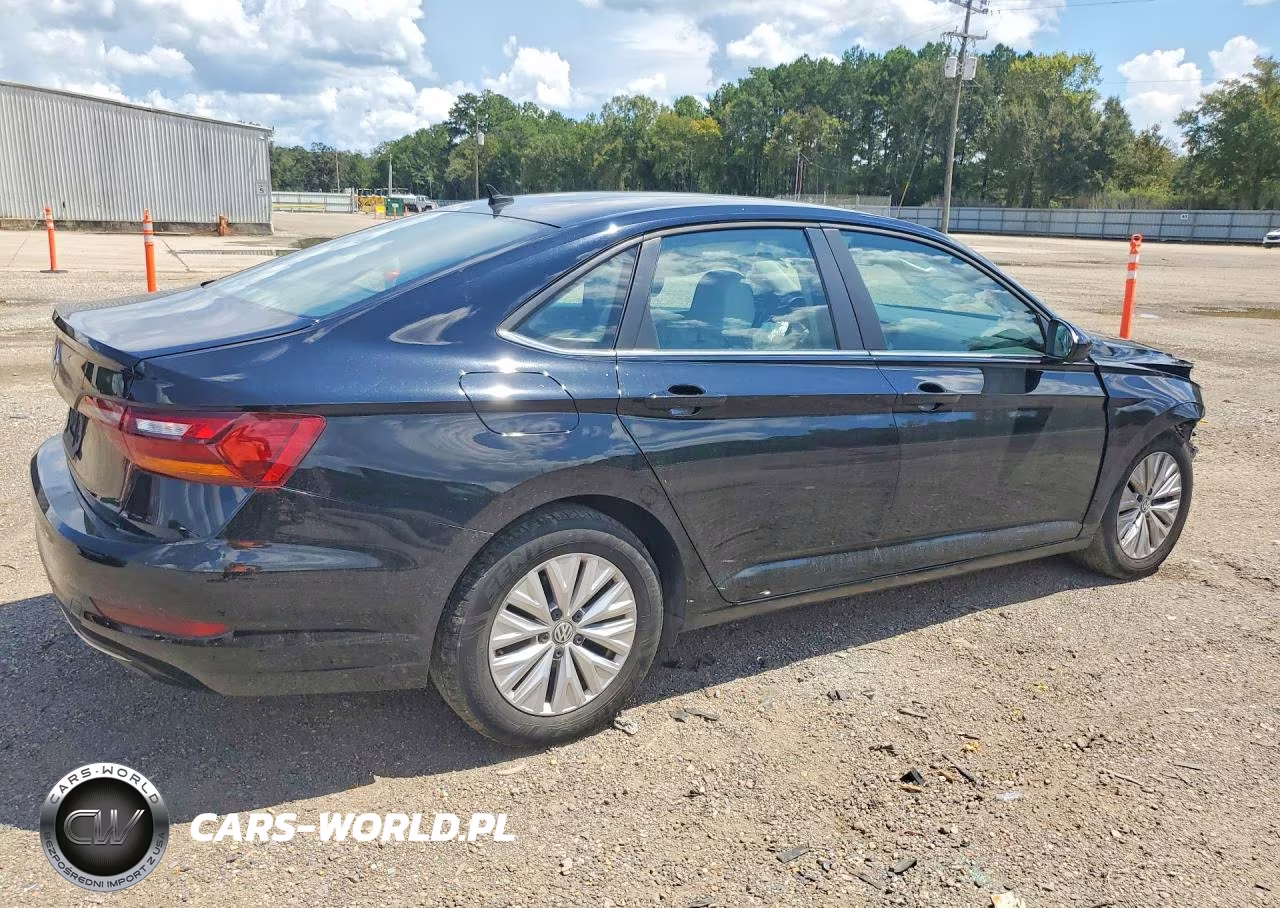 2019 Volkswagen Jetta S VIN:3VWC57BU8KM198704 - 3