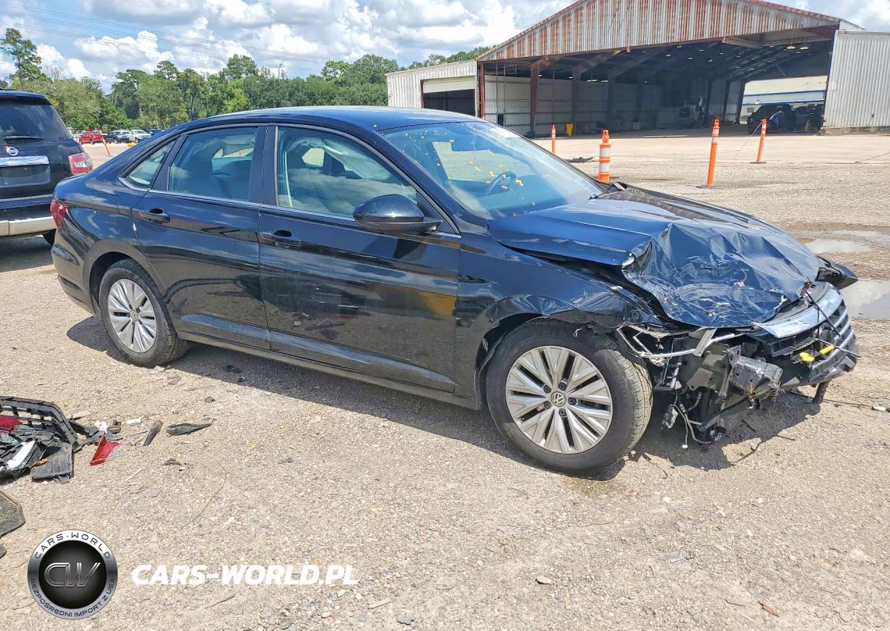 2019 Volkswagen Jetta S VIN:3VWC57BU8KM198704 - 4