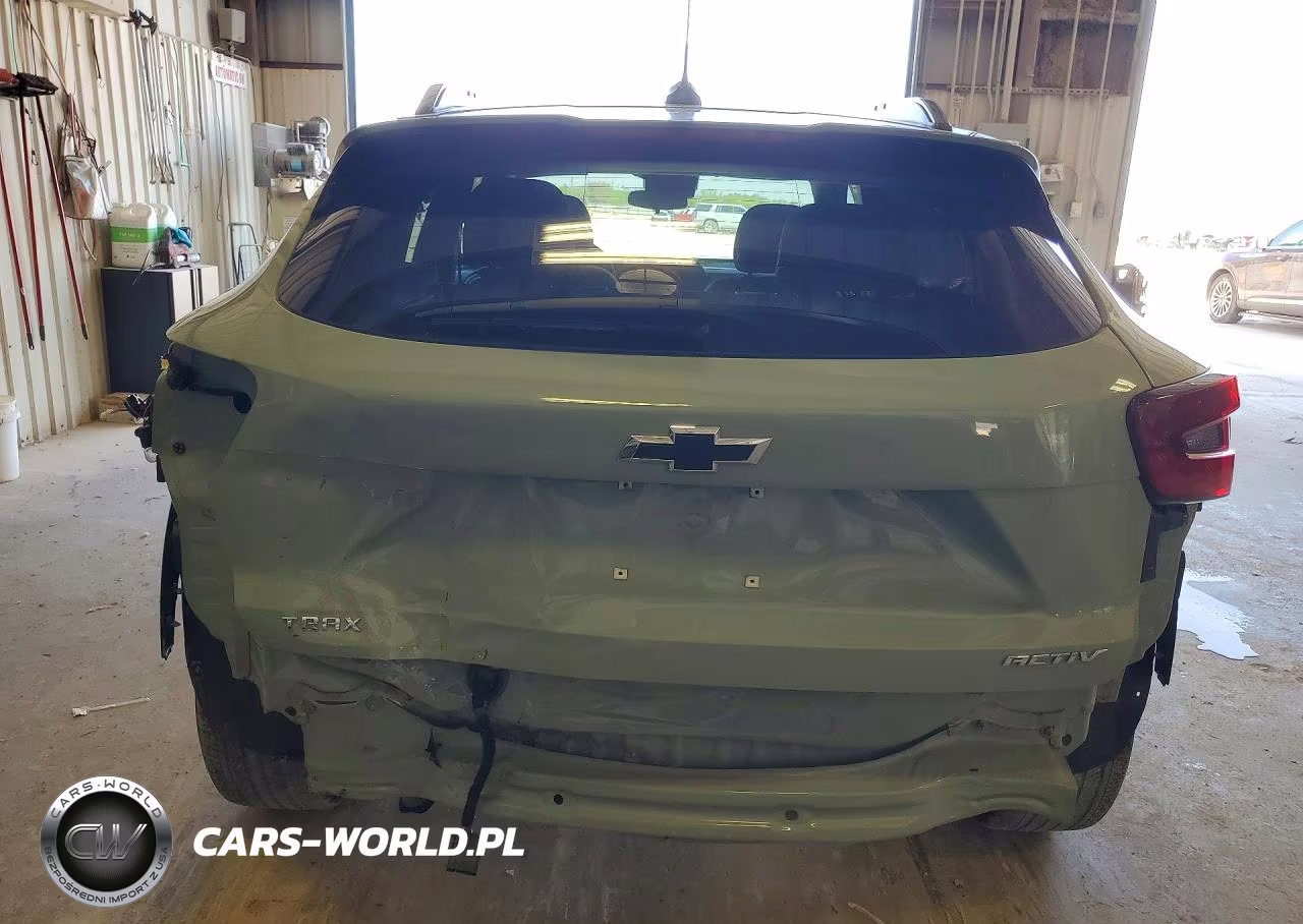 2025 Chevrolet Trax Activ VIN:KL77LKEP7SC047399 - 6
