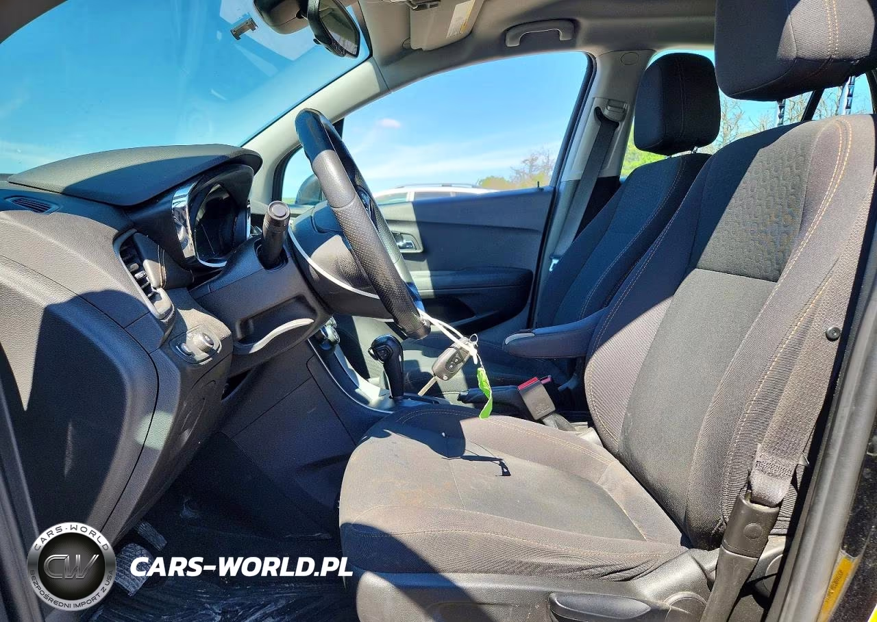 2019 Chevrolet Trax Ls VIN:3GNCJNSB3KL158559 - 7