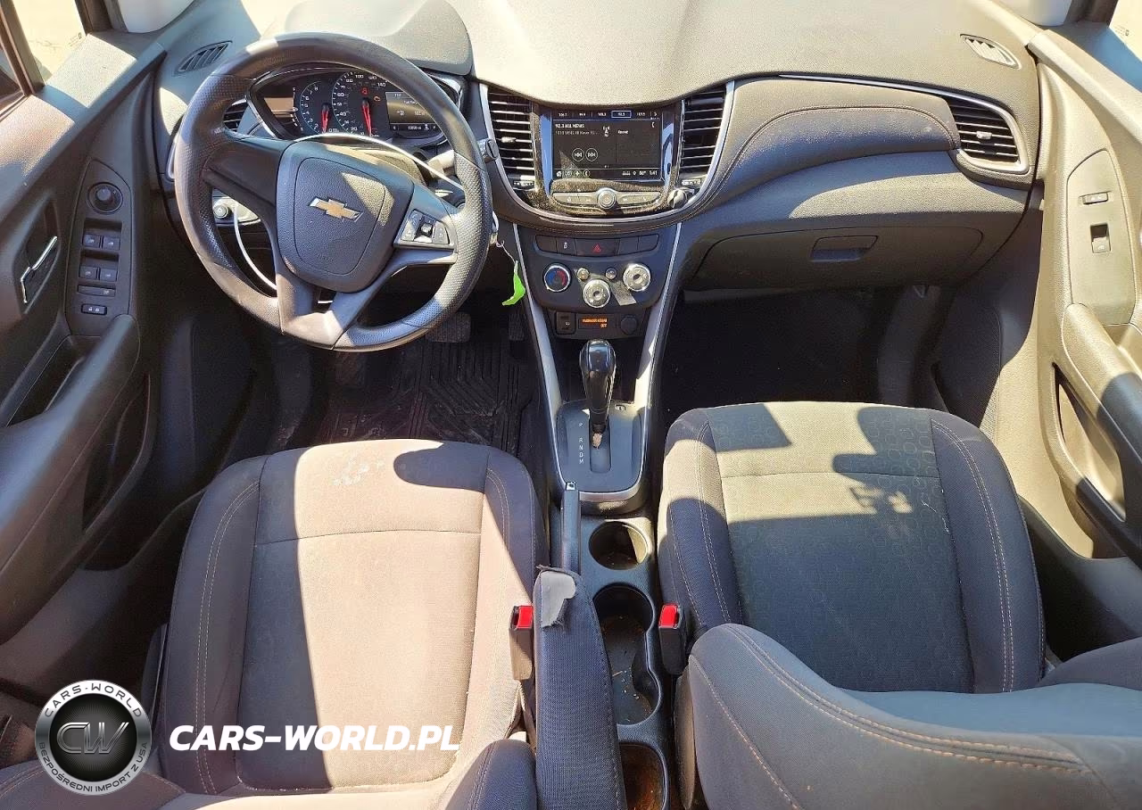 2019 Chevrolet Trax Ls VIN:3GNCJNSB3KL158559 - 8