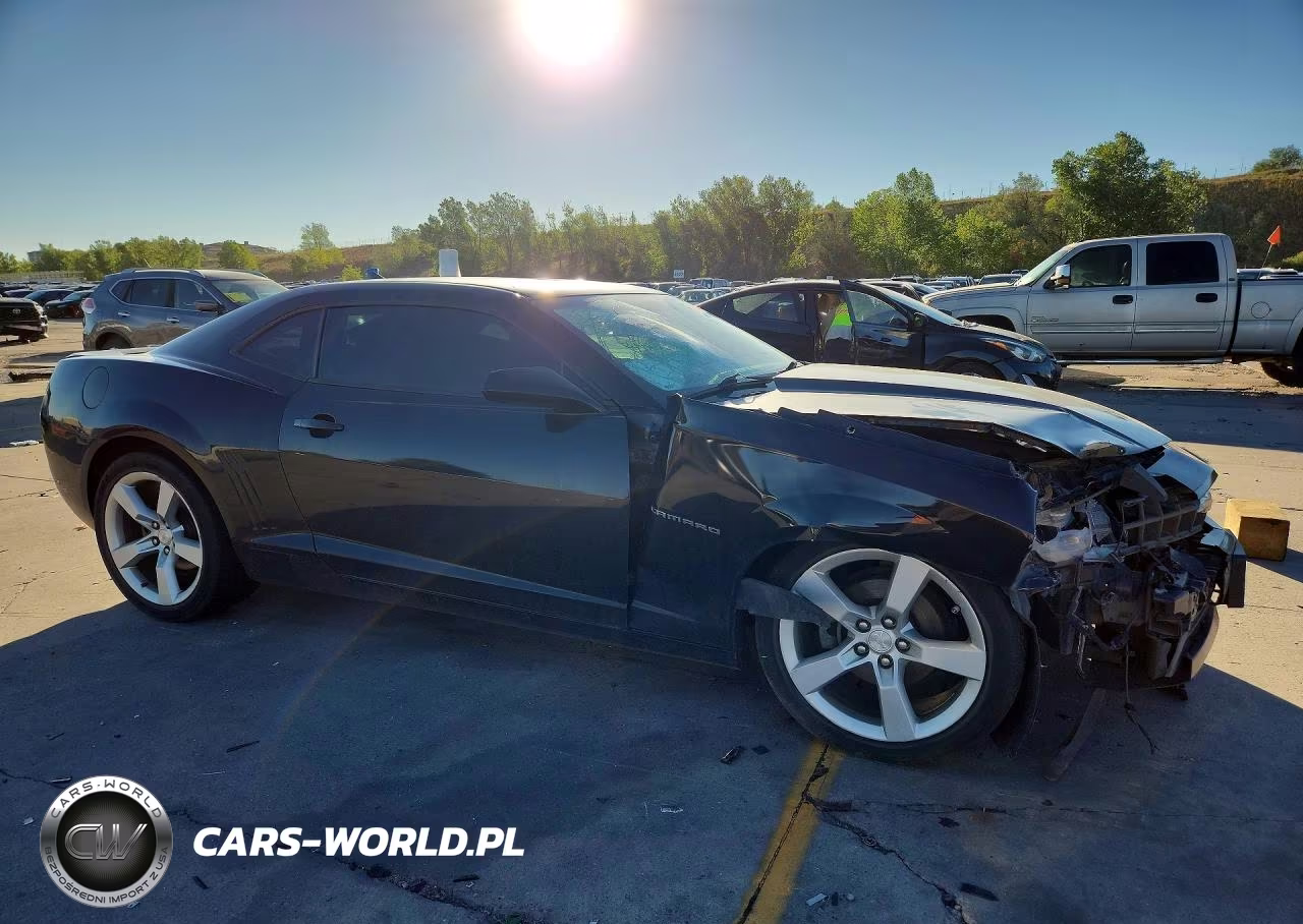 2011 Chevrolet Camaro Lt VIN:2G1FB1ED6B9213896 - 4
