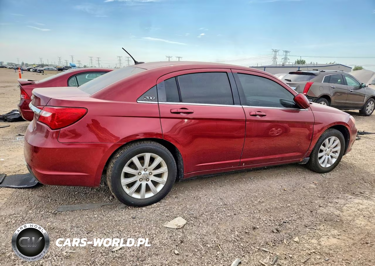 2013 Chrysler 200 Touring VIN:1C3CCBBB6DN503589 - 3
