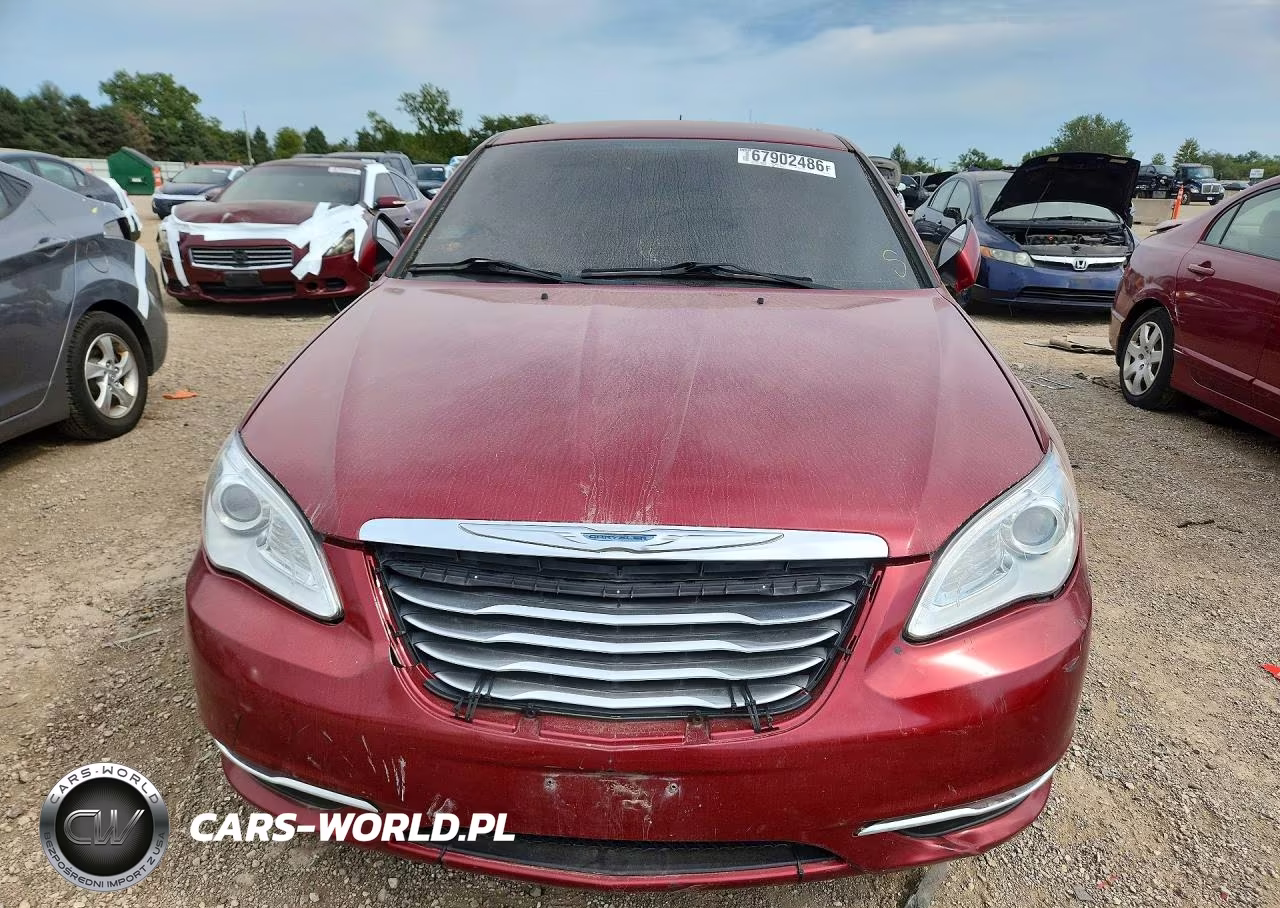 2013 Chrysler 200 Touring VIN:1C3CCBBB6DN503589 - 5
