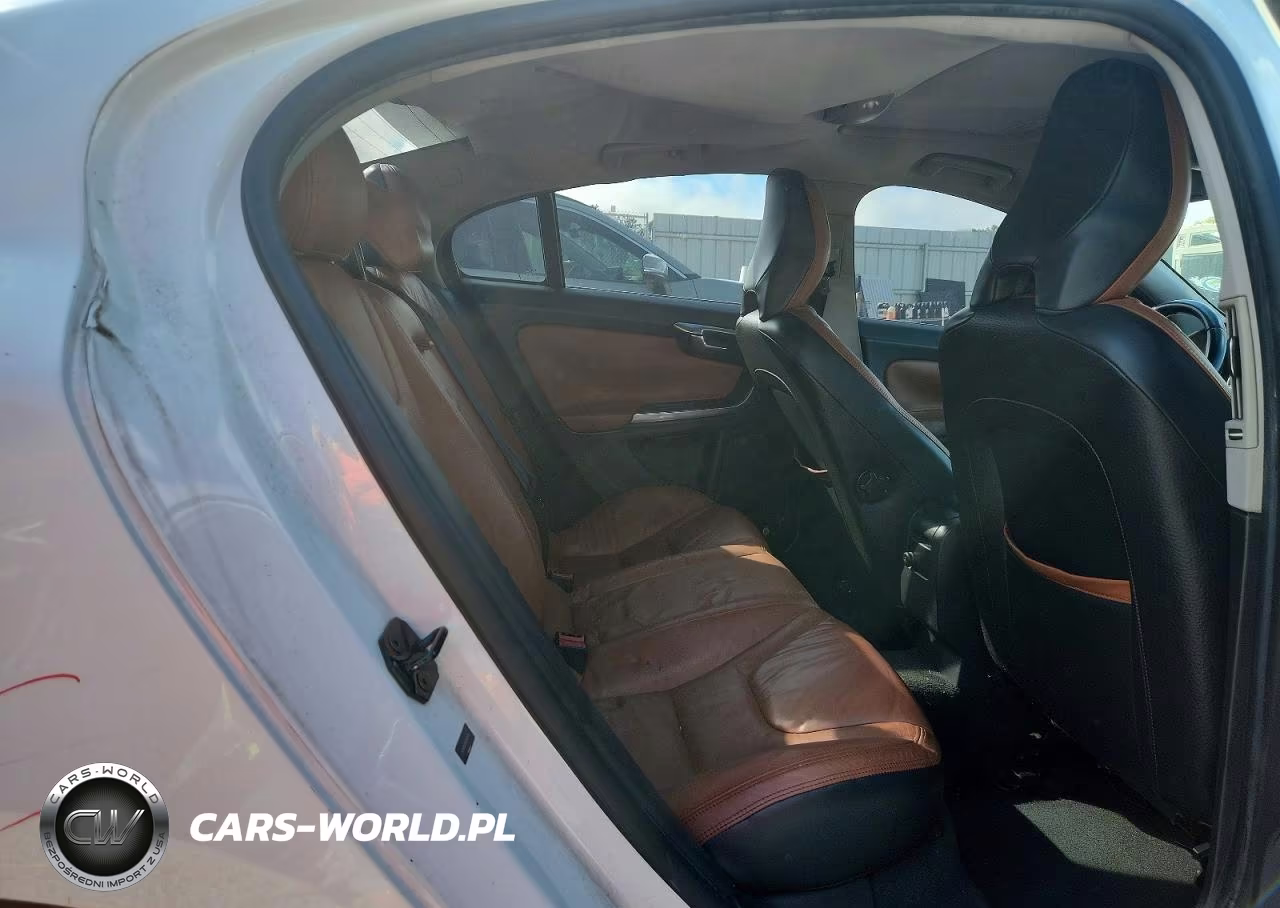 2013 Volvo S60 T5 VIN:YV1612FS1D2208100 - 10
