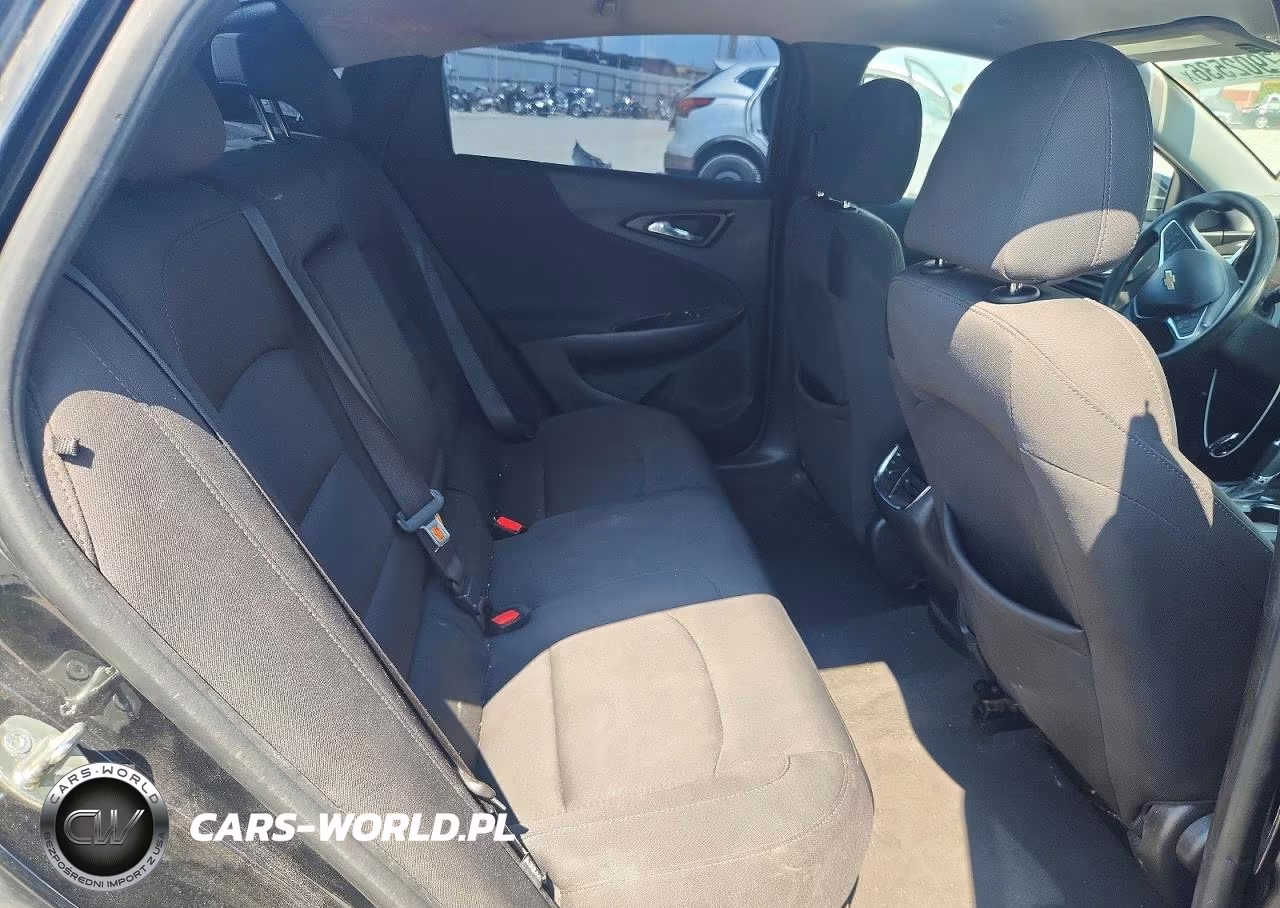 2018 Chevrolet Malibu Lt VIN:1G1ZD5ST3JF151678 - 10