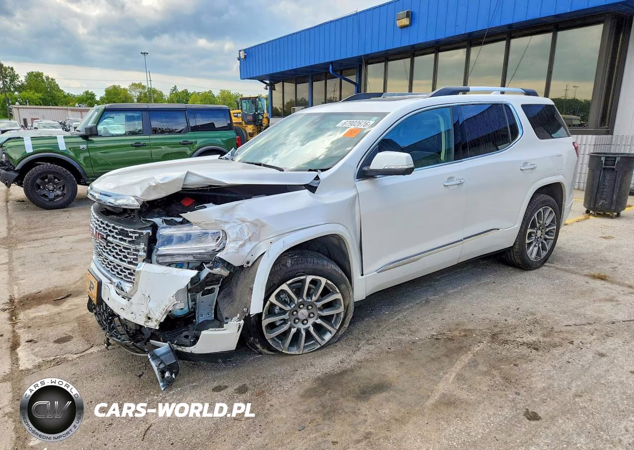 2023 GMC Acadia Denali