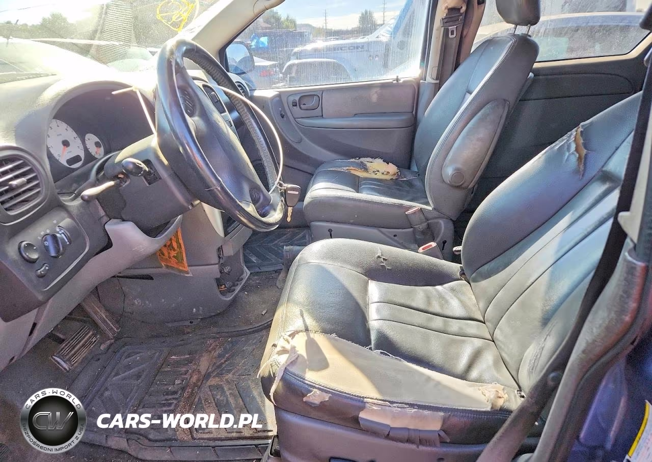2007 Chrysler Town & Country Touring VIN:2A4GP54L67R360881 - 7