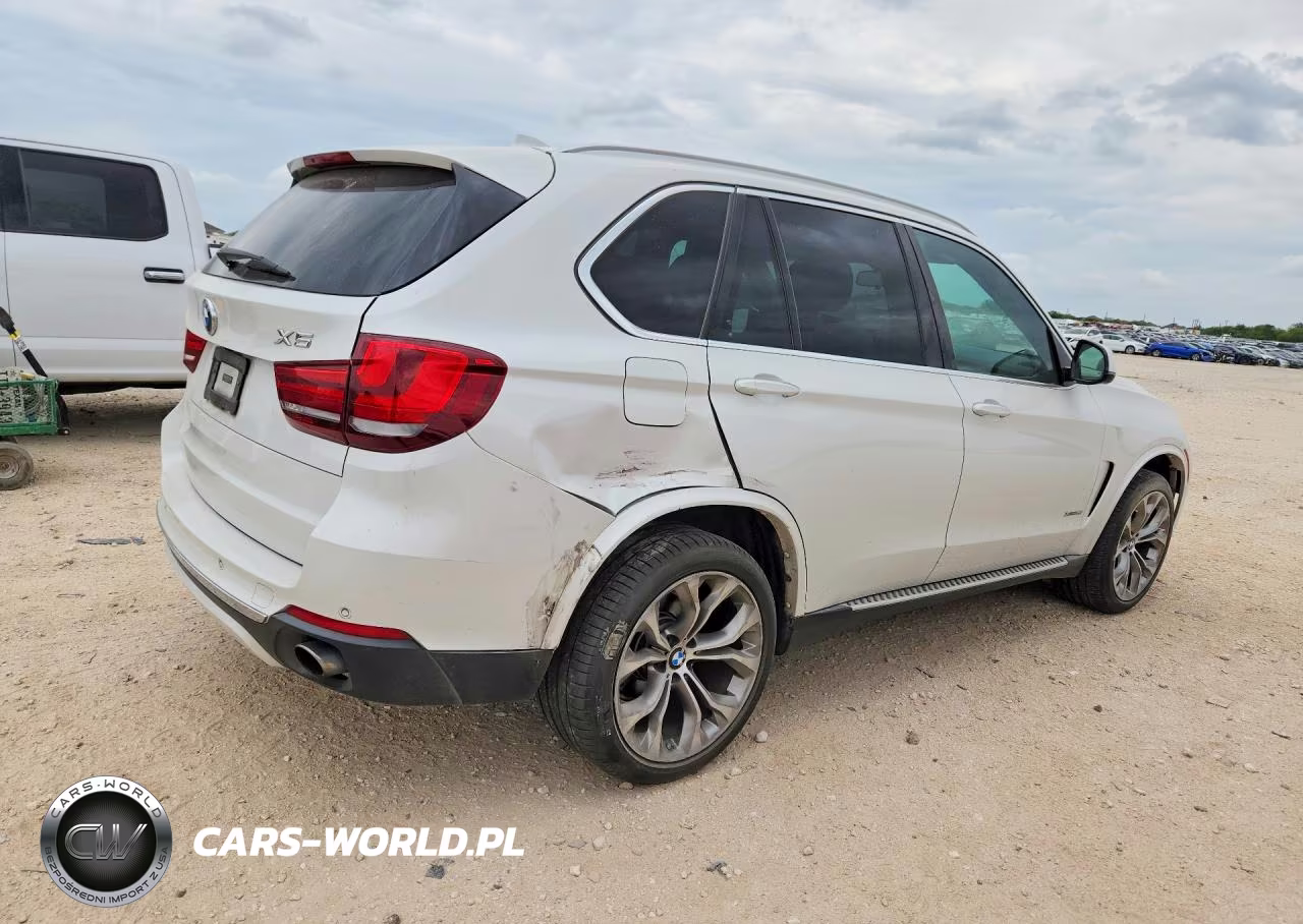 2015 BMW X5 xDrive35I VIN:5UXKR0C54F0P12525 - 3