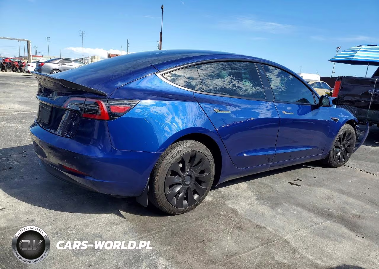 2023 Tesla Model 3 VIN:5YJ3E1EA9PF693412 - 3