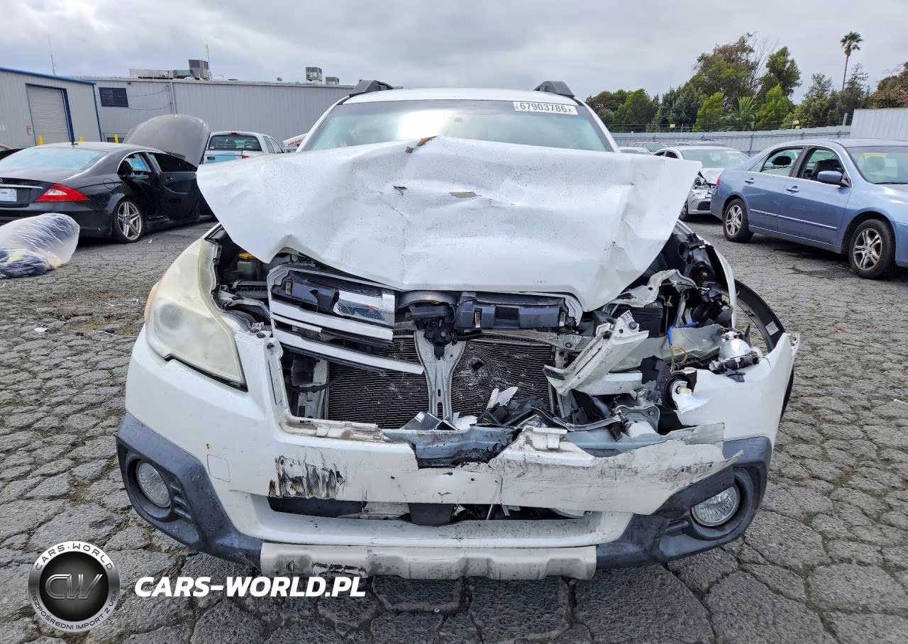 2014 Subaru Outback 2.5I Premium VIN:4S4BRBCC6E3237352 - 5