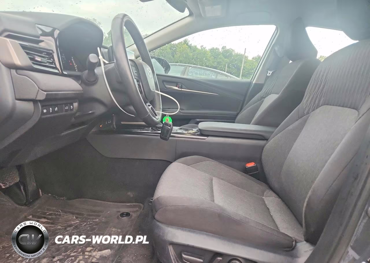 2025 Toyota Camry Le VIN:4T1DBADK8SU509063 - 7