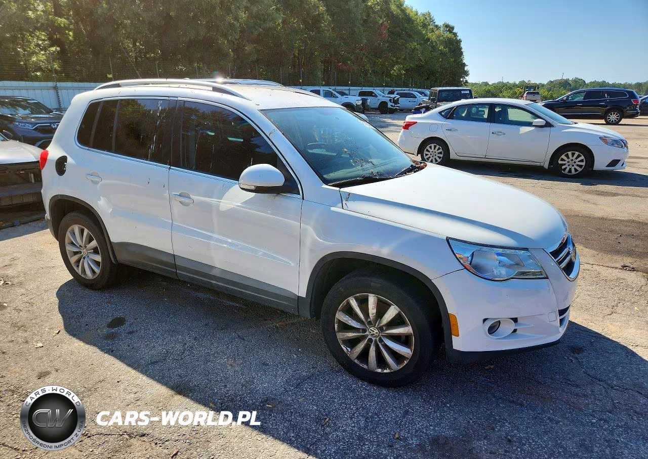 2011 Volkswagen Tiguan S VIN:WVGAV7AX0BW541197 - 4