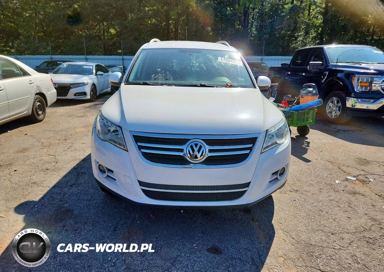2011 Volkswagen Tiguan S VIN:WVGAV7AX0BW541197 - 5