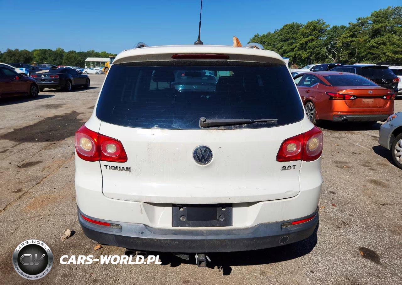 2011 Volkswagen Tiguan S VIN:WVGAV7AX0BW541197 - 6