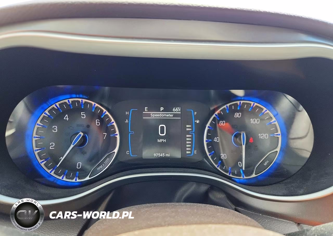 2017 Chrysler Pacifica Lx VIN:2C4RC1CGXHR509124 - 9