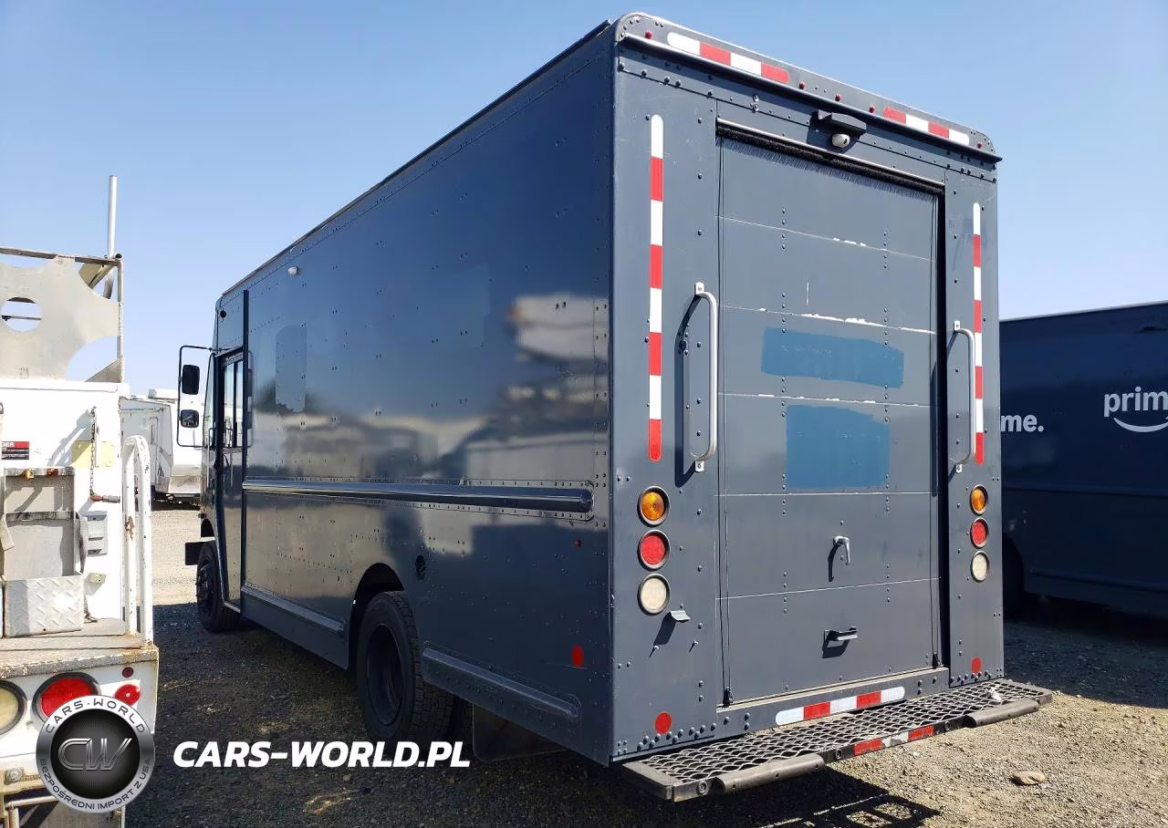 2020 Freightliner Mt45G Chassis Delivery Truck VIN:4UZAC2EA6LCLZ6748 - 2
