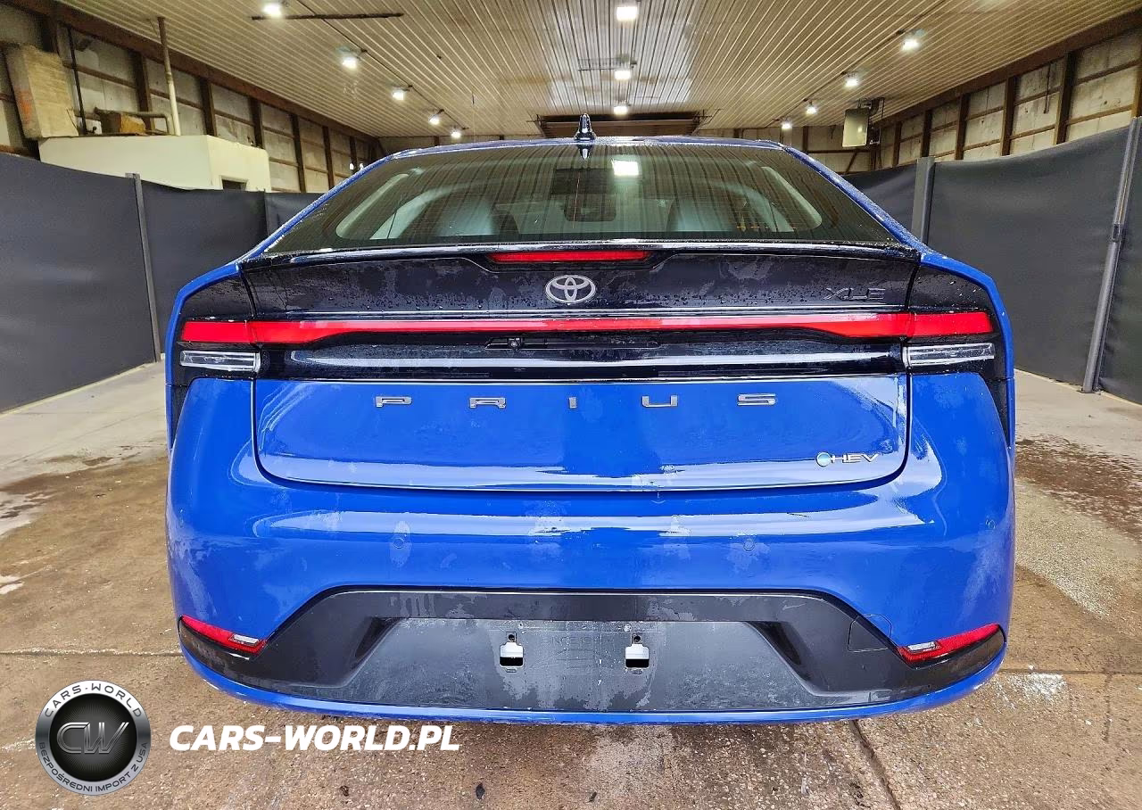 2026 Toyota Prius Xle VIN:JTDACAAU4T3082000 - 6