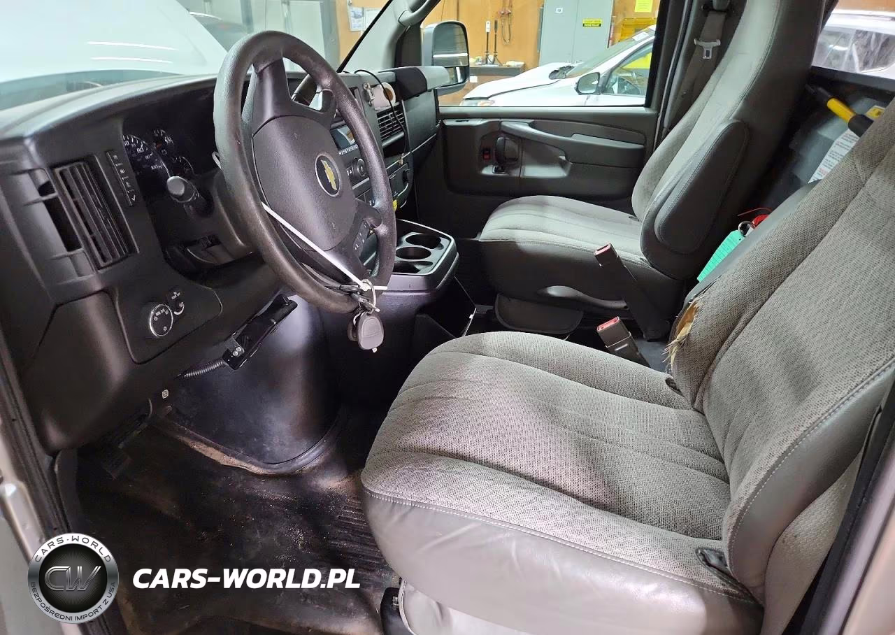 2015 Chevrolet Express G3500 Ls VIN:1GAZGZFG1F1160699 - 7
