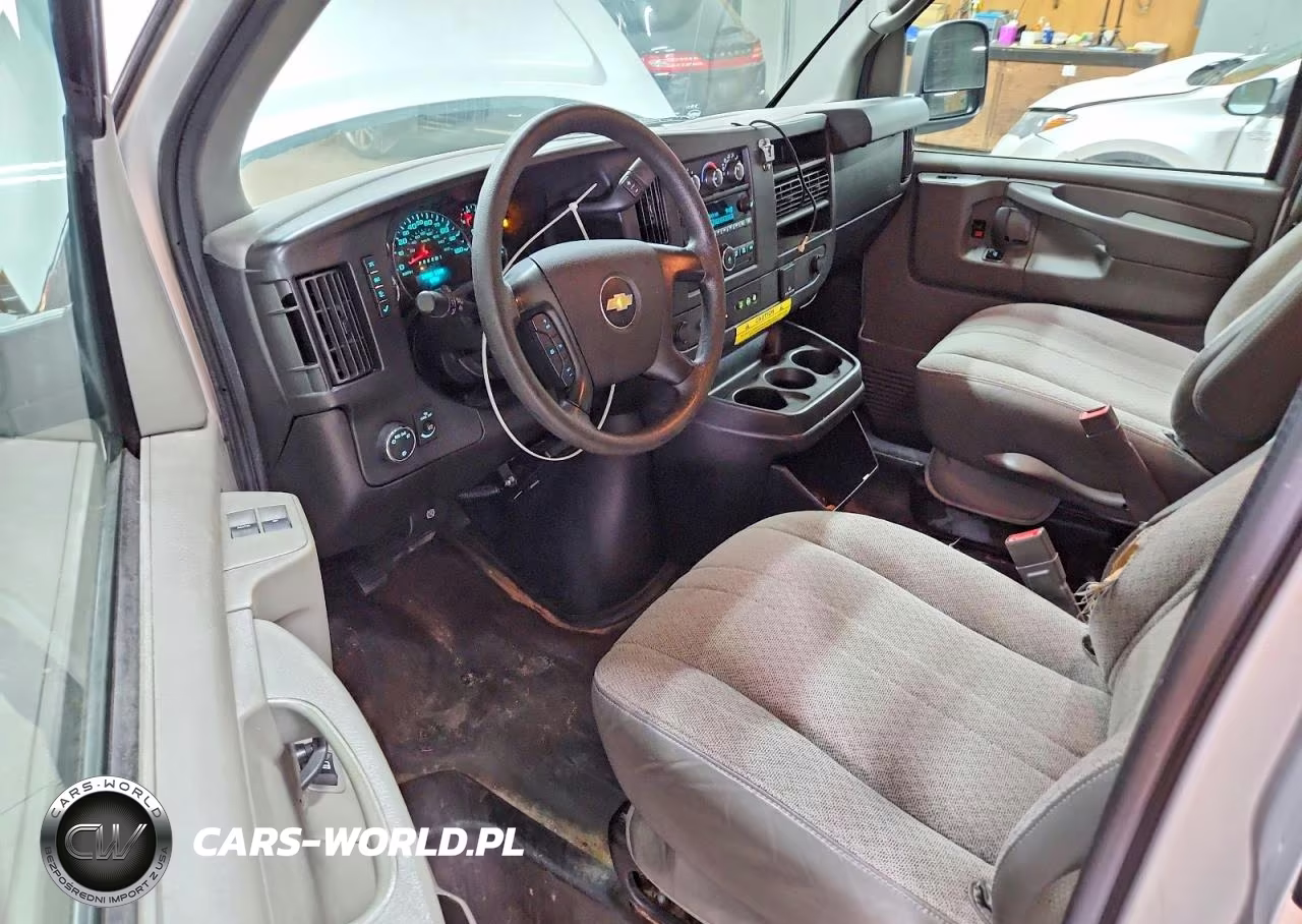 2015 Chevrolet Express G3500 Ls VIN:1GAZGZFG1F1160699 - 8