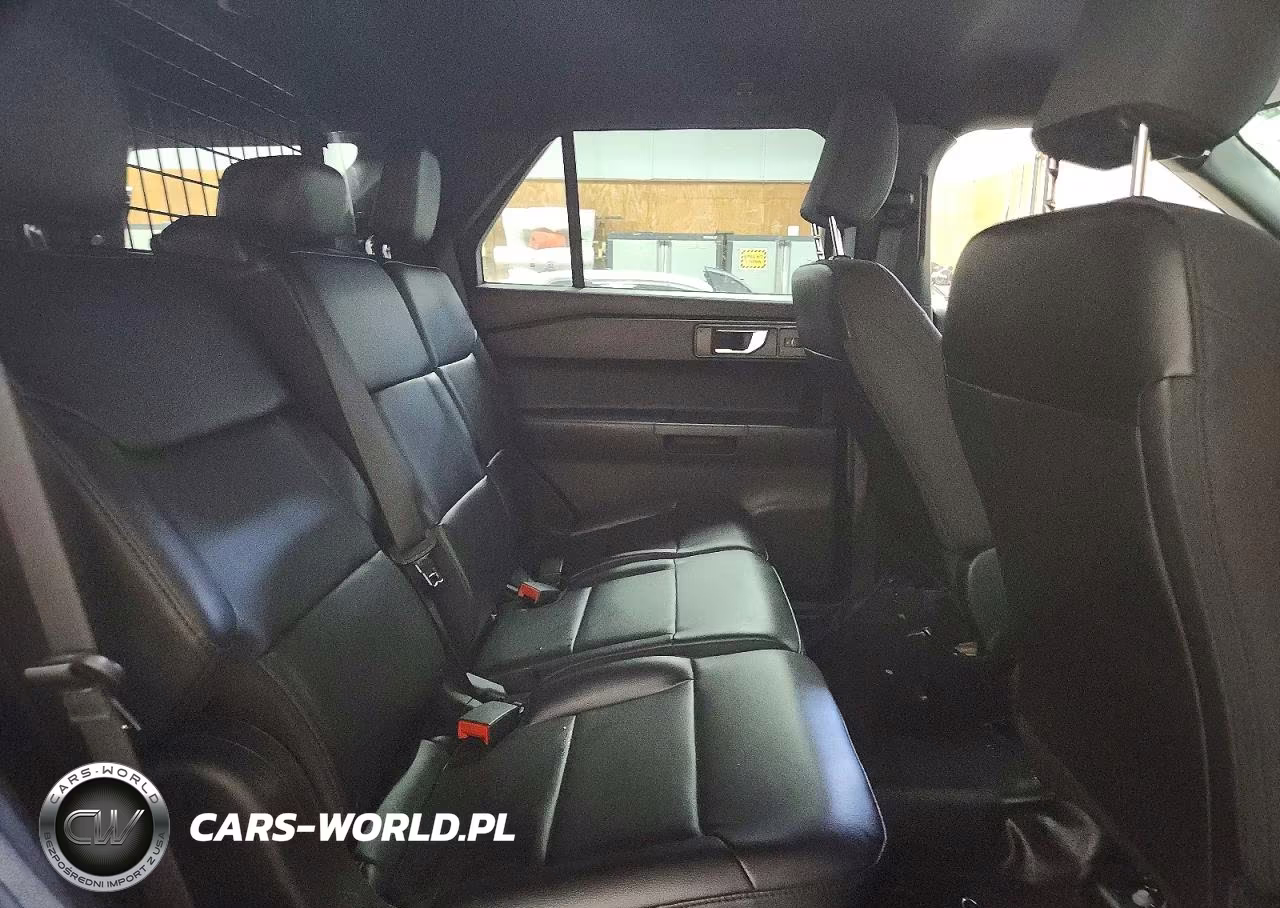 2021 Ford Explorer Police Interceptor VIN:1FM5K8AW3MNA16179 - 11
