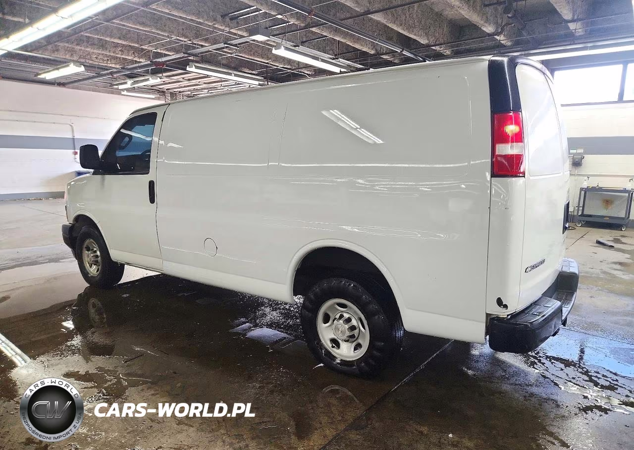 2019 Chevrolet Express 2500 Cargo Delivery Van VIN:1GCWGAFG0K1363010 - 2