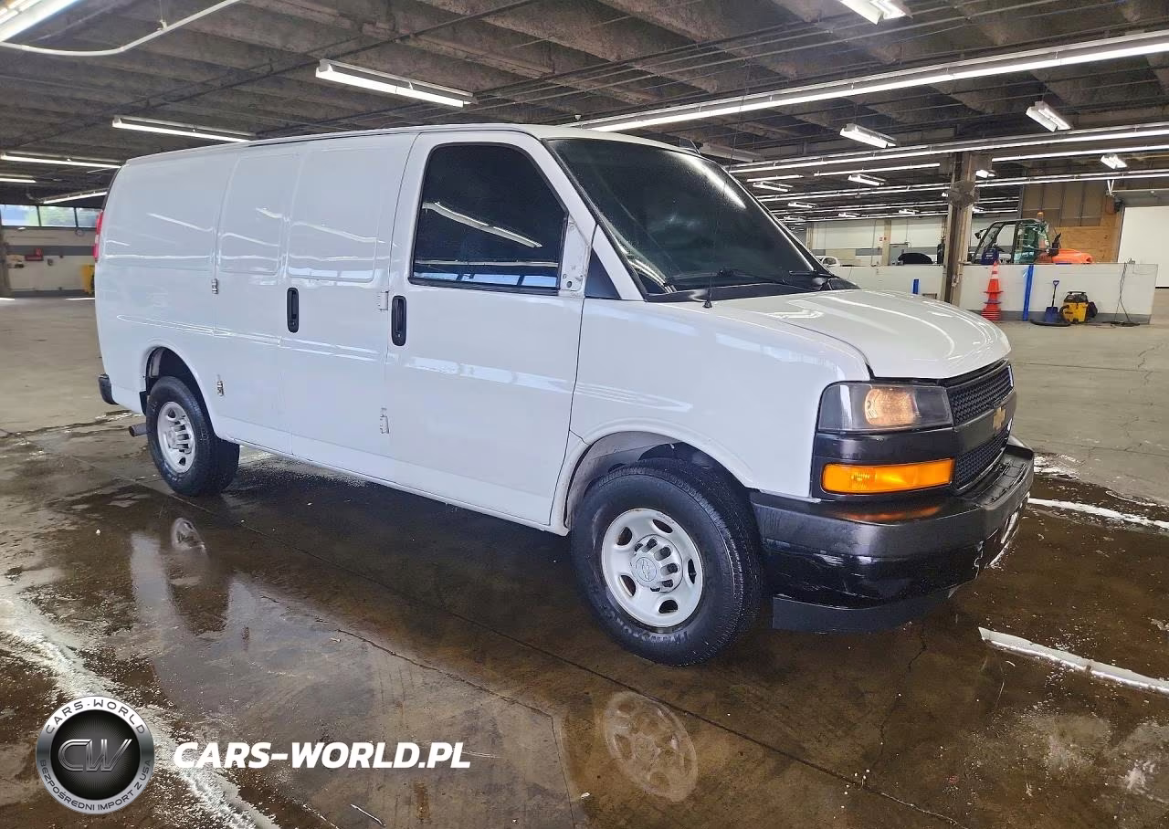 2019 Chevrolet Express 2500 Cargo Delivery Van VIN:1GCWGAFG0K1363010 - 4