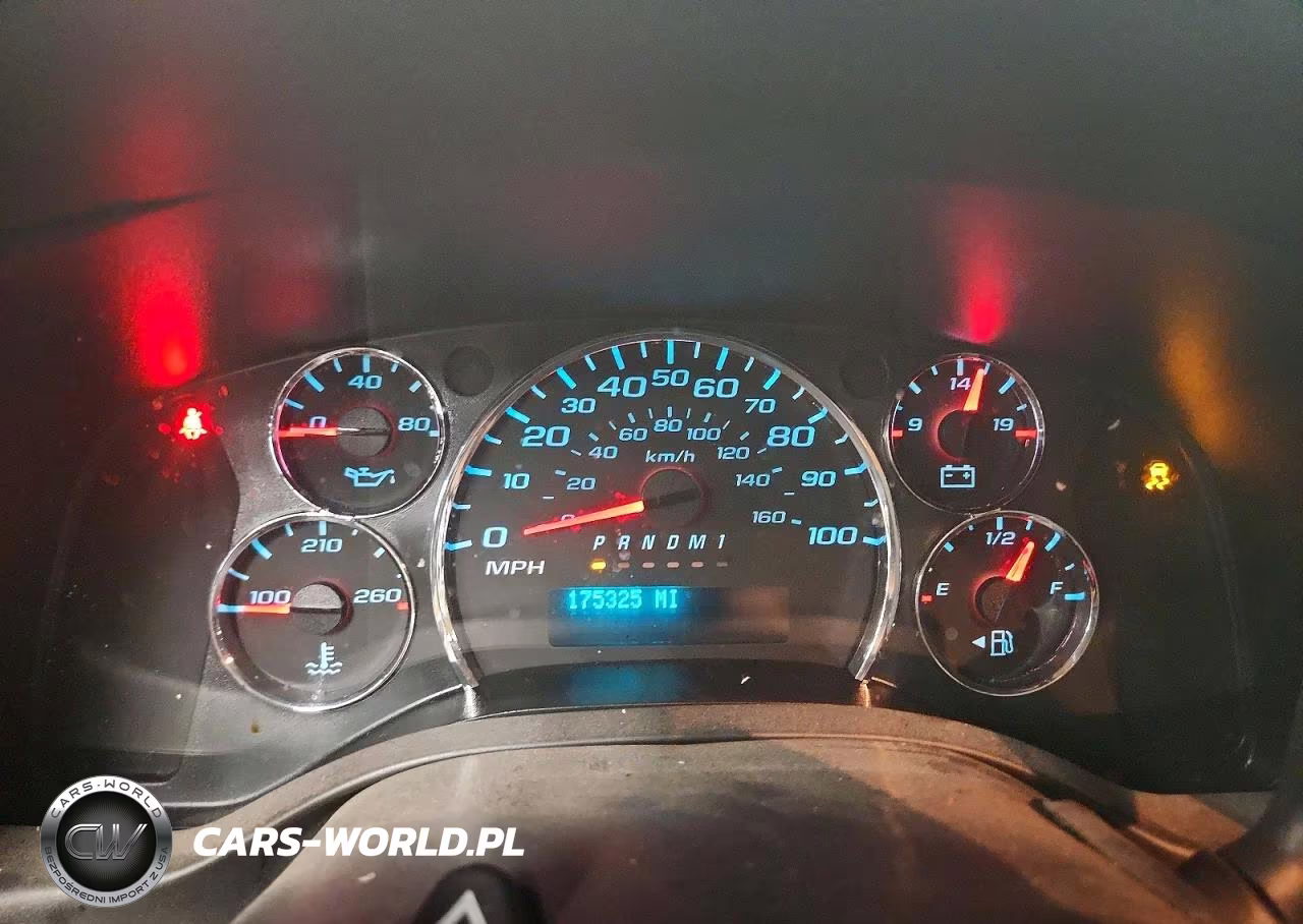 2019 Chevrolet Express 2500 Cargo Delivery Van VIN:1GCWGAFG0K1363010 - 9