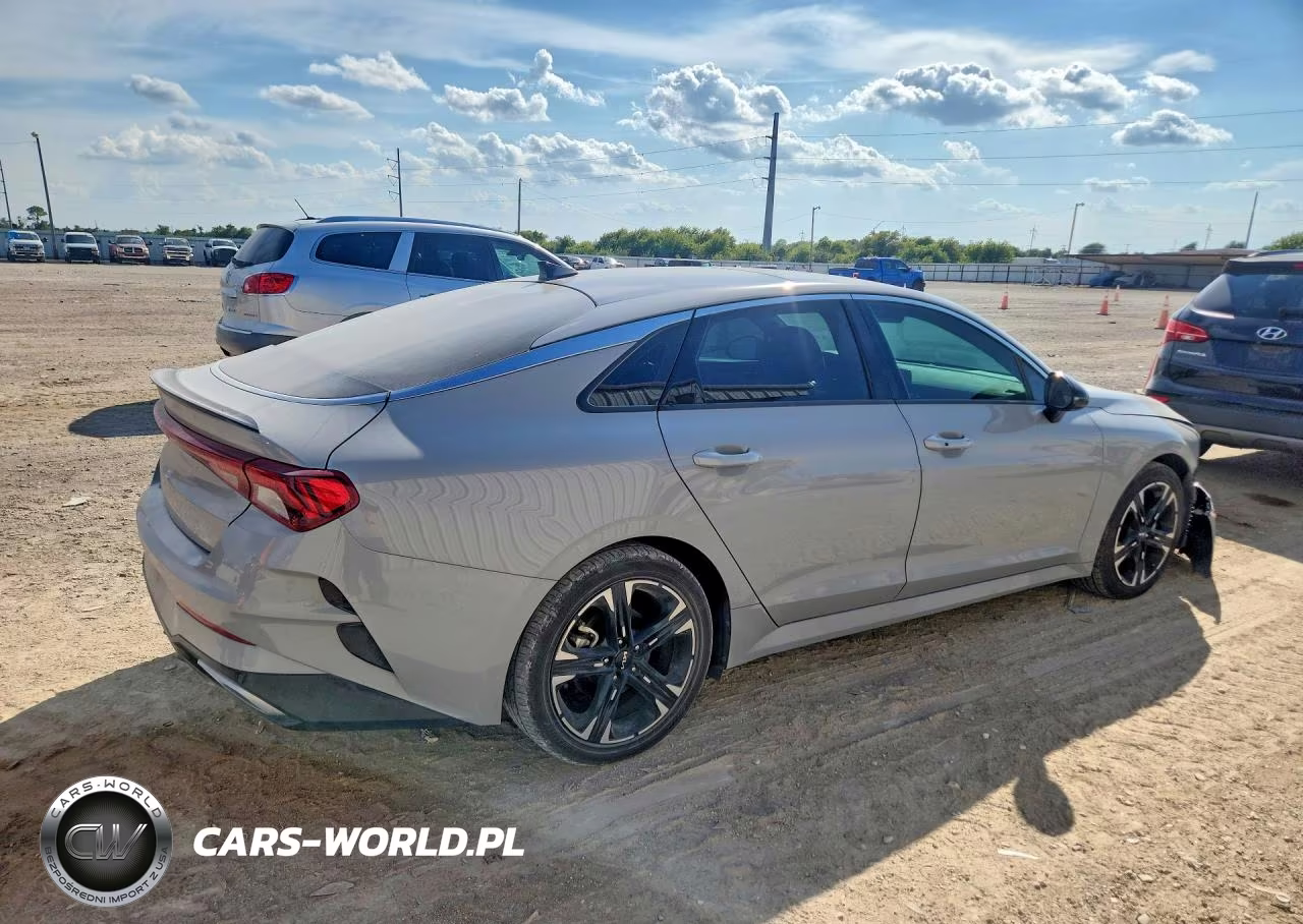 2022 Kia K5 Gt Line VIN:5XXG64J21NG111957 - 3