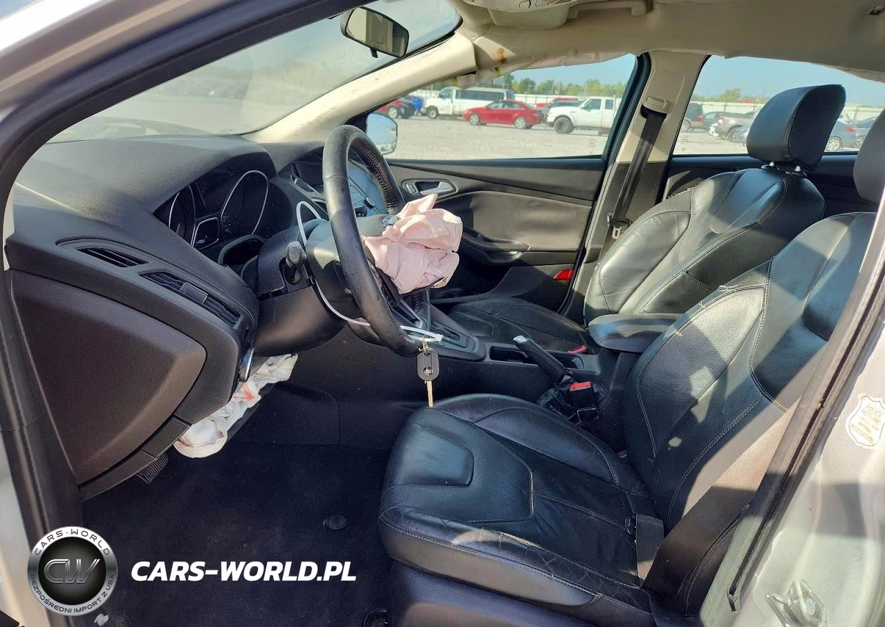 2016 Ford Focus Se VIN:1FADP3F20GL307657 - 7