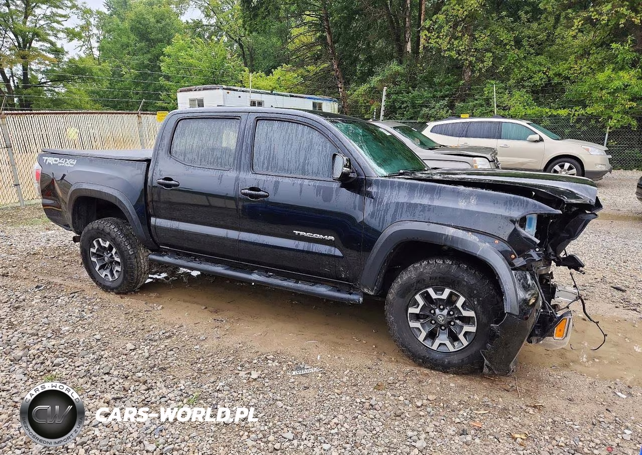 2022 Toyota Tacoma Trd Off-Road VIN:3TMCZ5AN2NM465555 - 4
