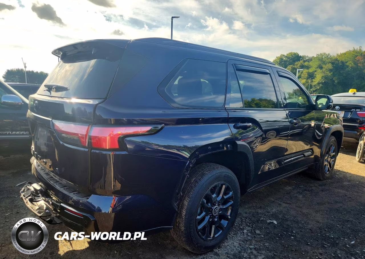 2024 Toyota Sequoia Platinum VIN:7SVAAABA0RX037380 - 3